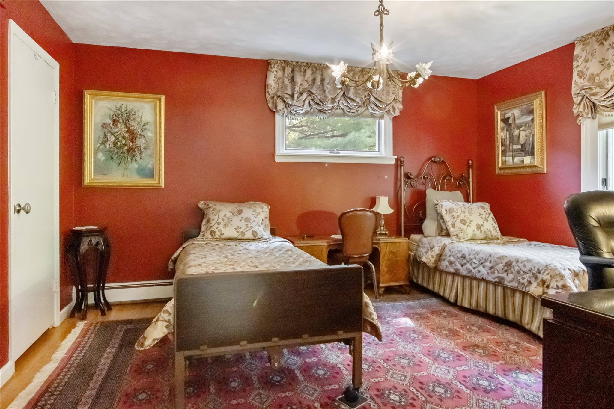 11 Hillside Court, Suffern, NY 10901