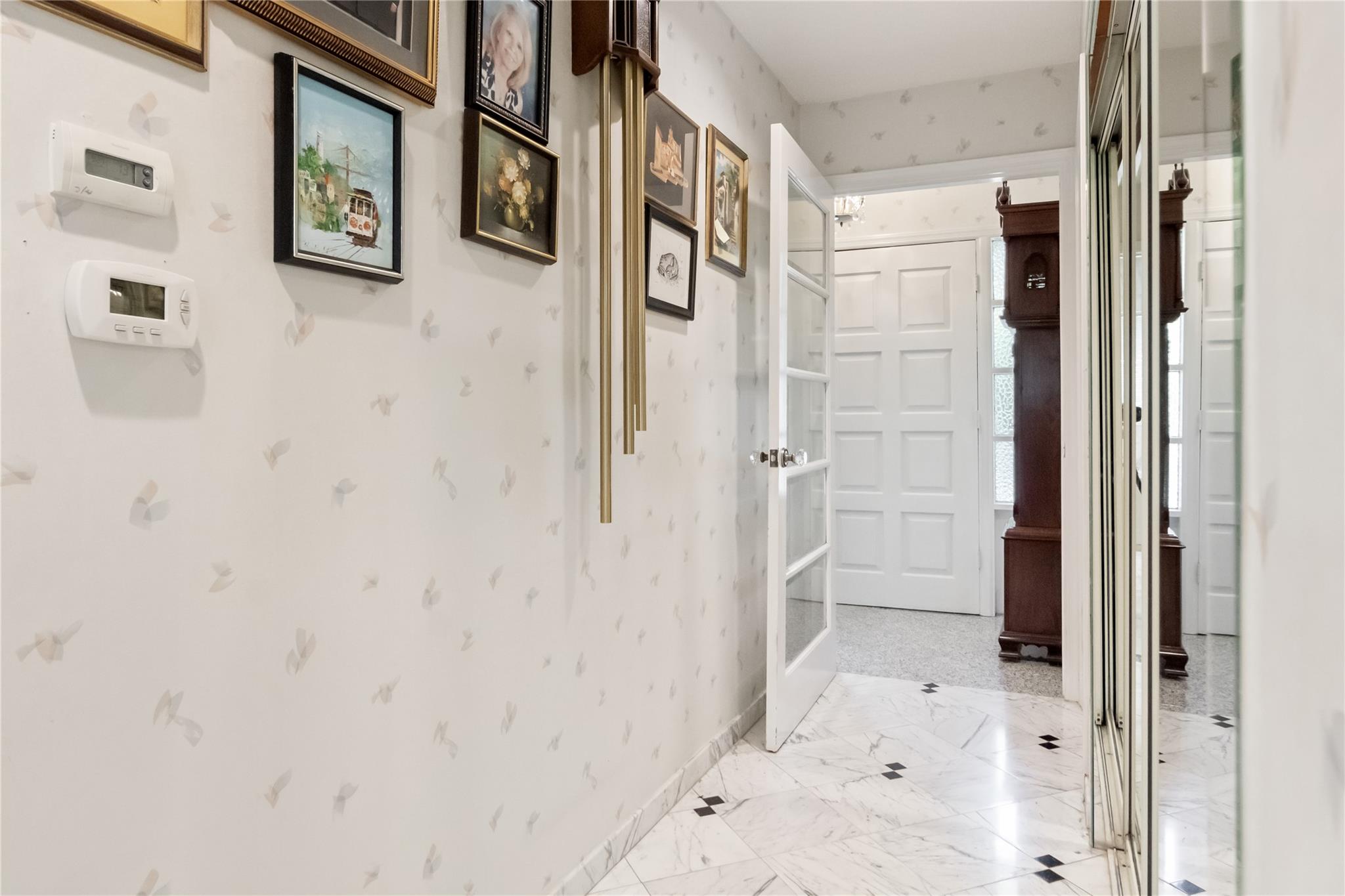 11 Hillside Court, Suffern, NY 10901