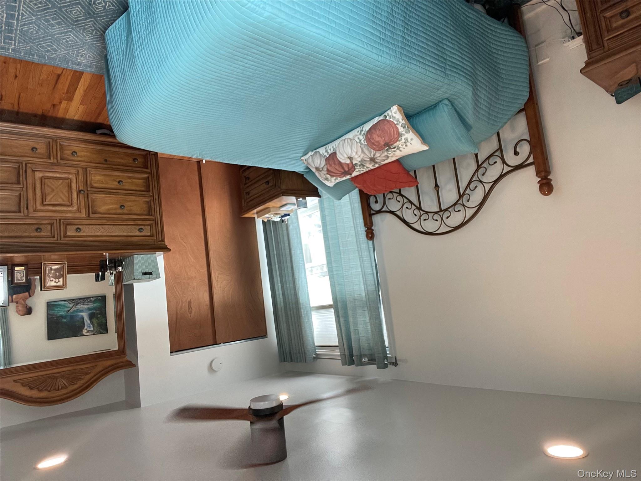 855 E. Broadway # 2D1, Long Beach, NY 11561