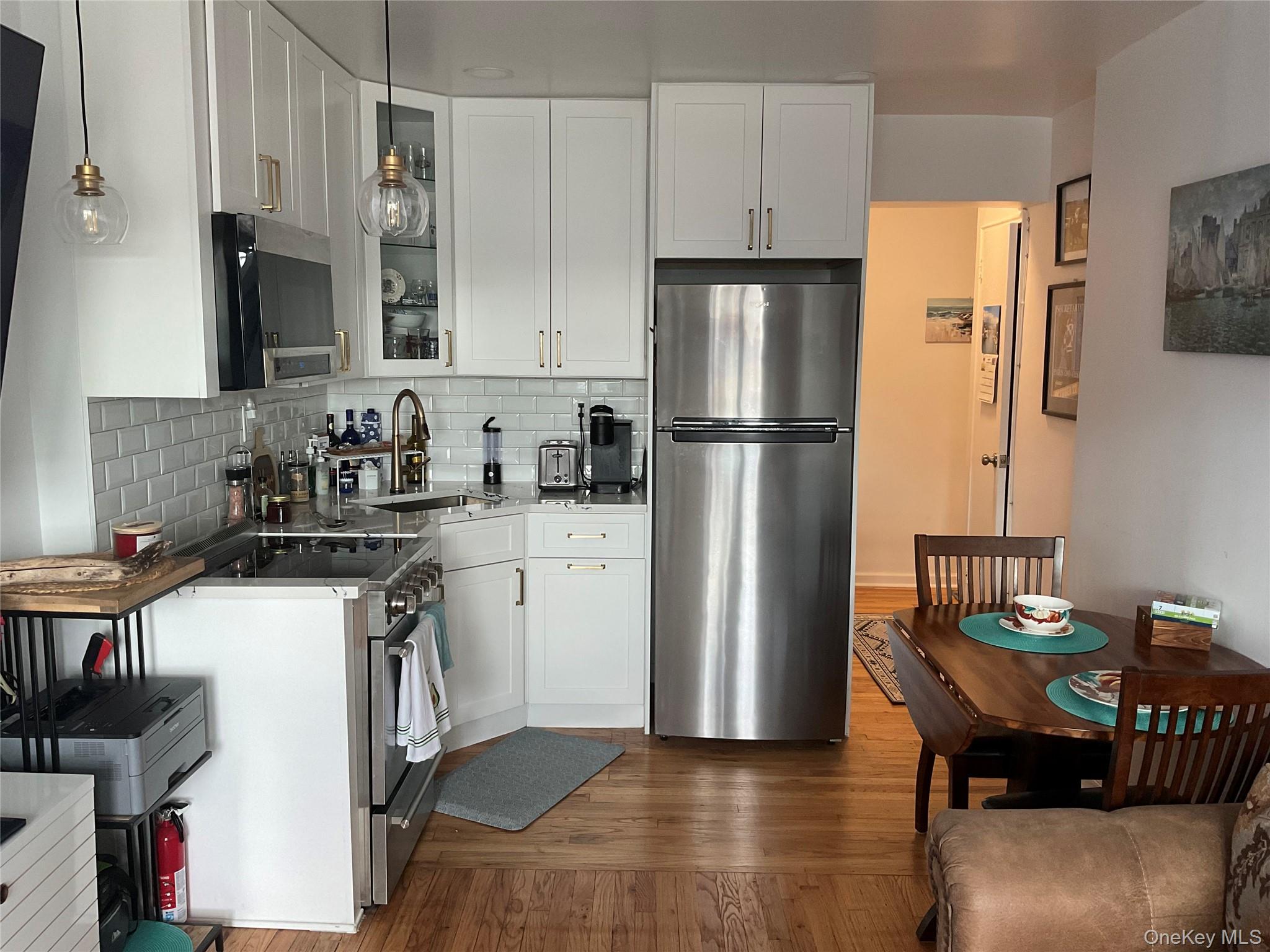 855 E. Broadway # 2D1, Long Beach, NY 11561