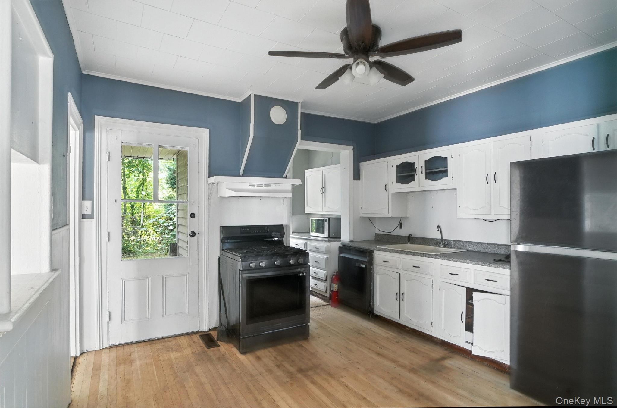 14 Washington Avenue, Port Jervis, NY 12771