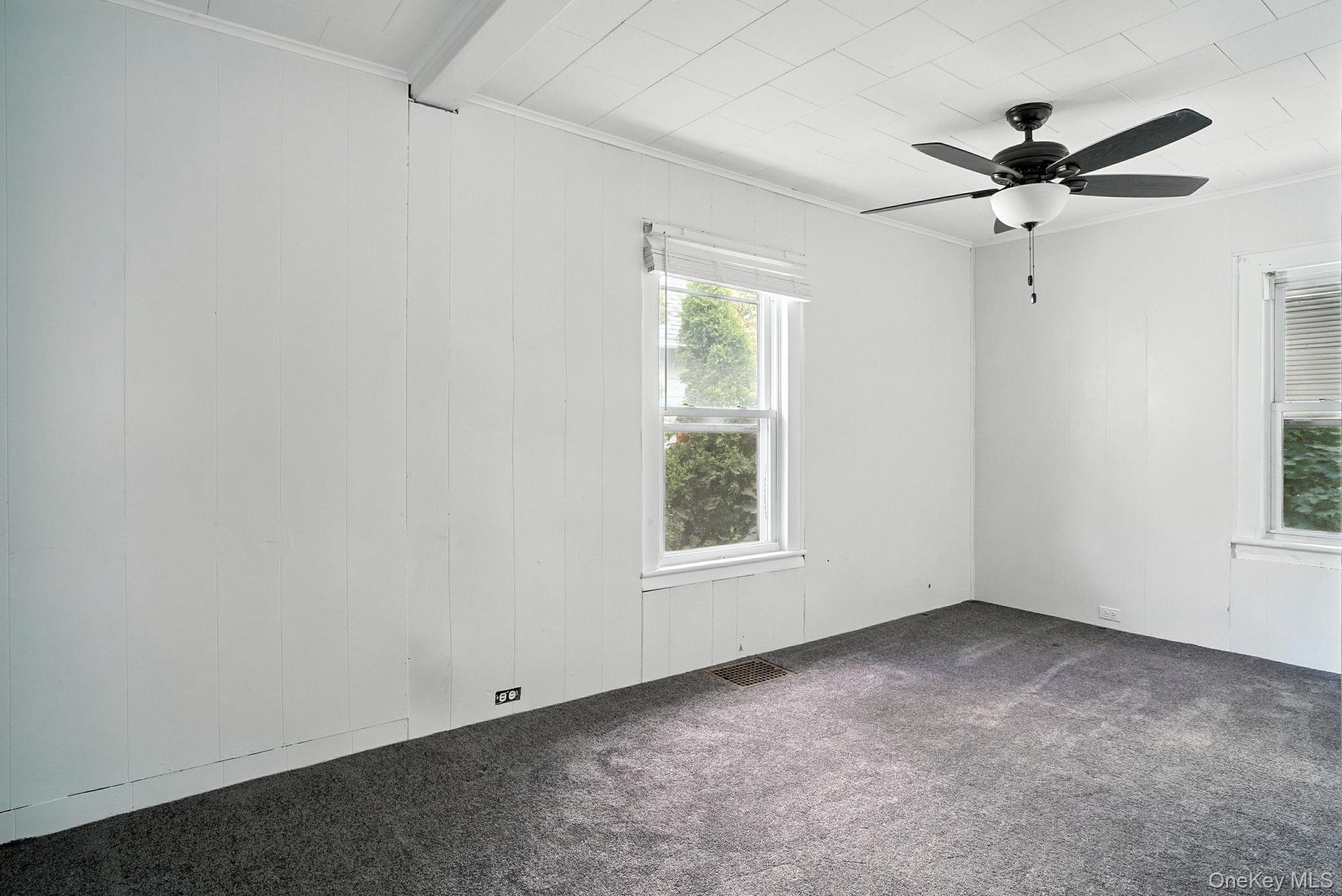 14 Washington Avenue, Port Jervis, NY 12771