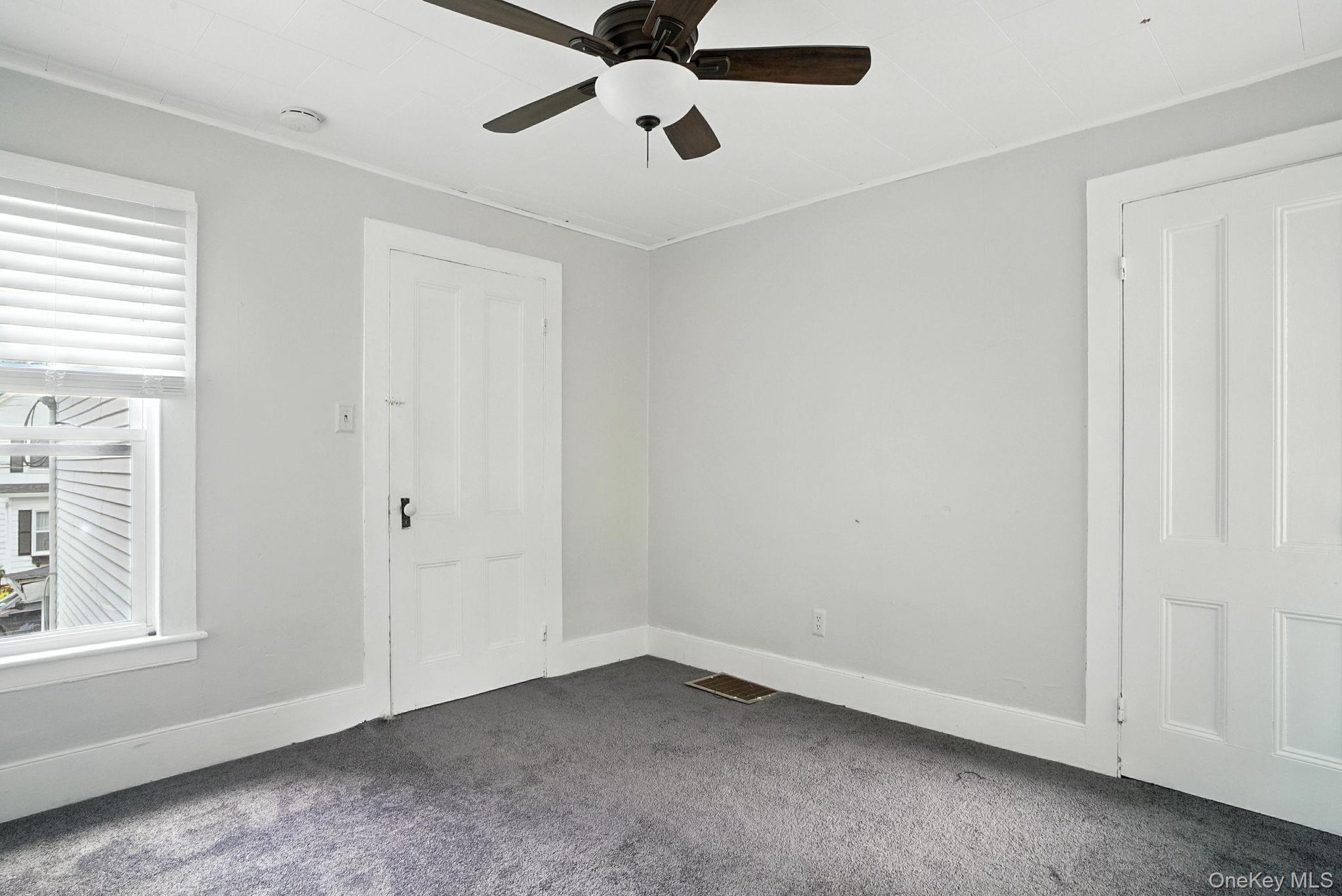 14 Washington Avenue, Port Jervis, NY 12771