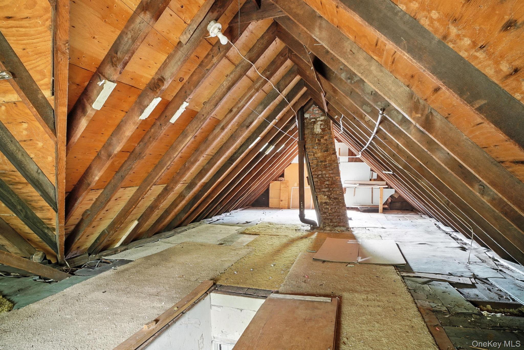 14 Washington Avenue, Port Jervis, NY 12771