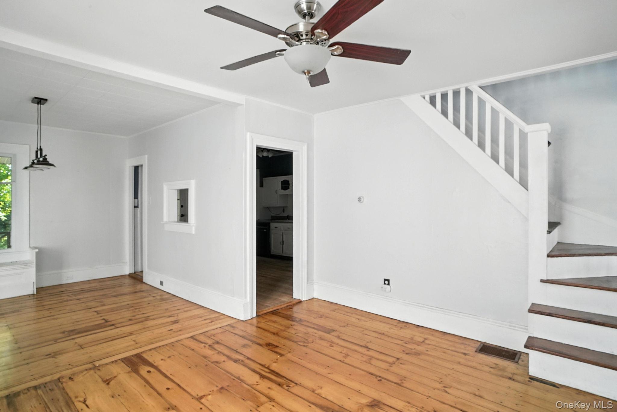 14 Washington Avenue, Port Jervis, NY 12771