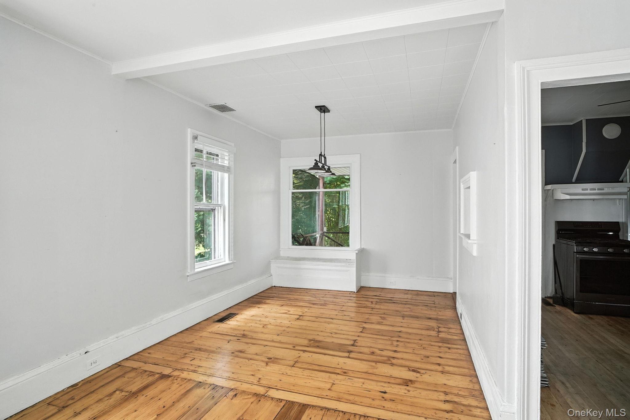 14 Washington Avenue, Port Jervis, NY 12771