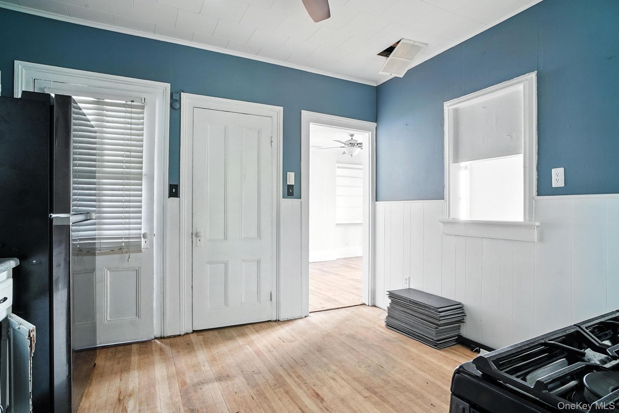 14 Washington Avenue, Port Jervis, NY 12771