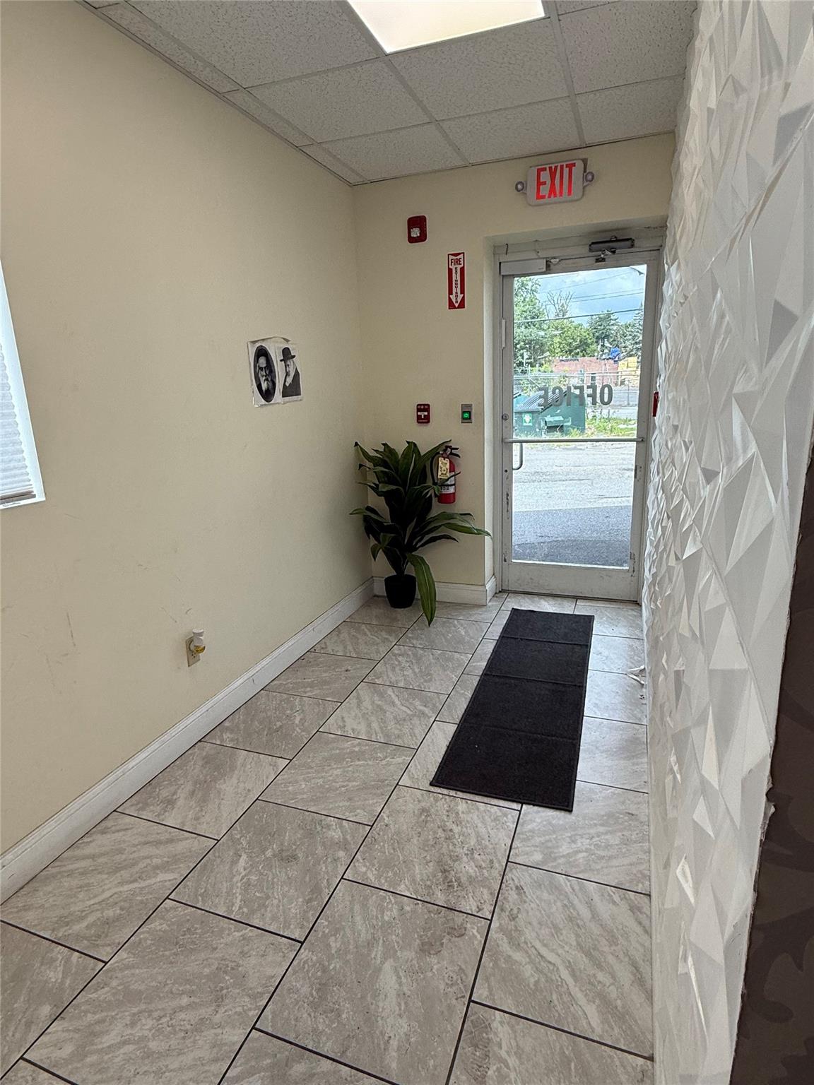 34 Cottage Street, Middletown, NY 10940