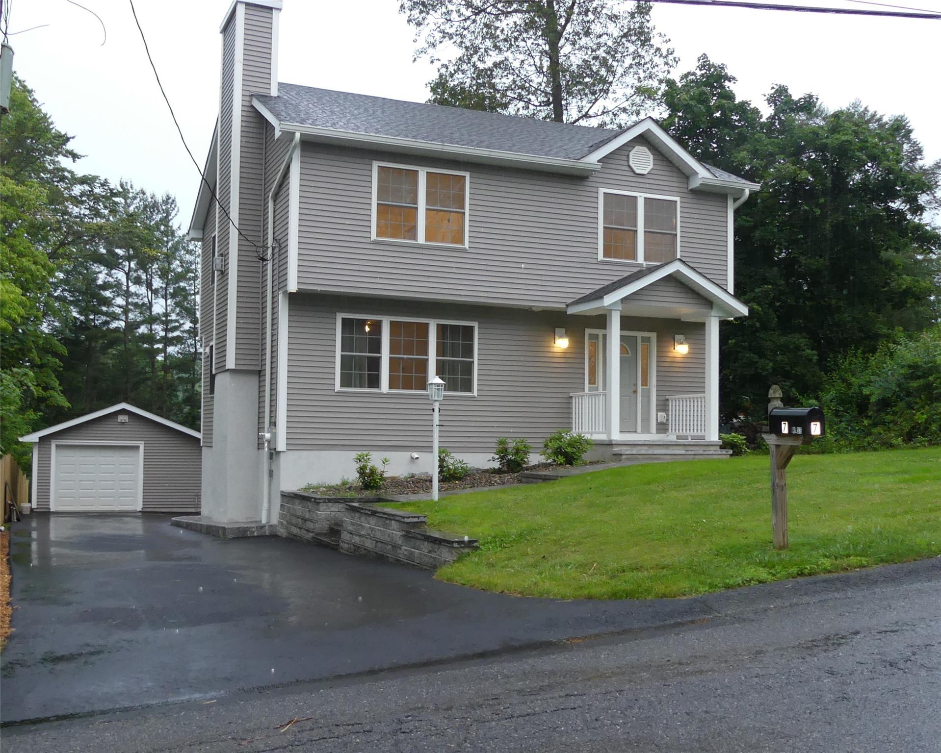 7 Crest Drive, Yorktown Heights, NY 10598