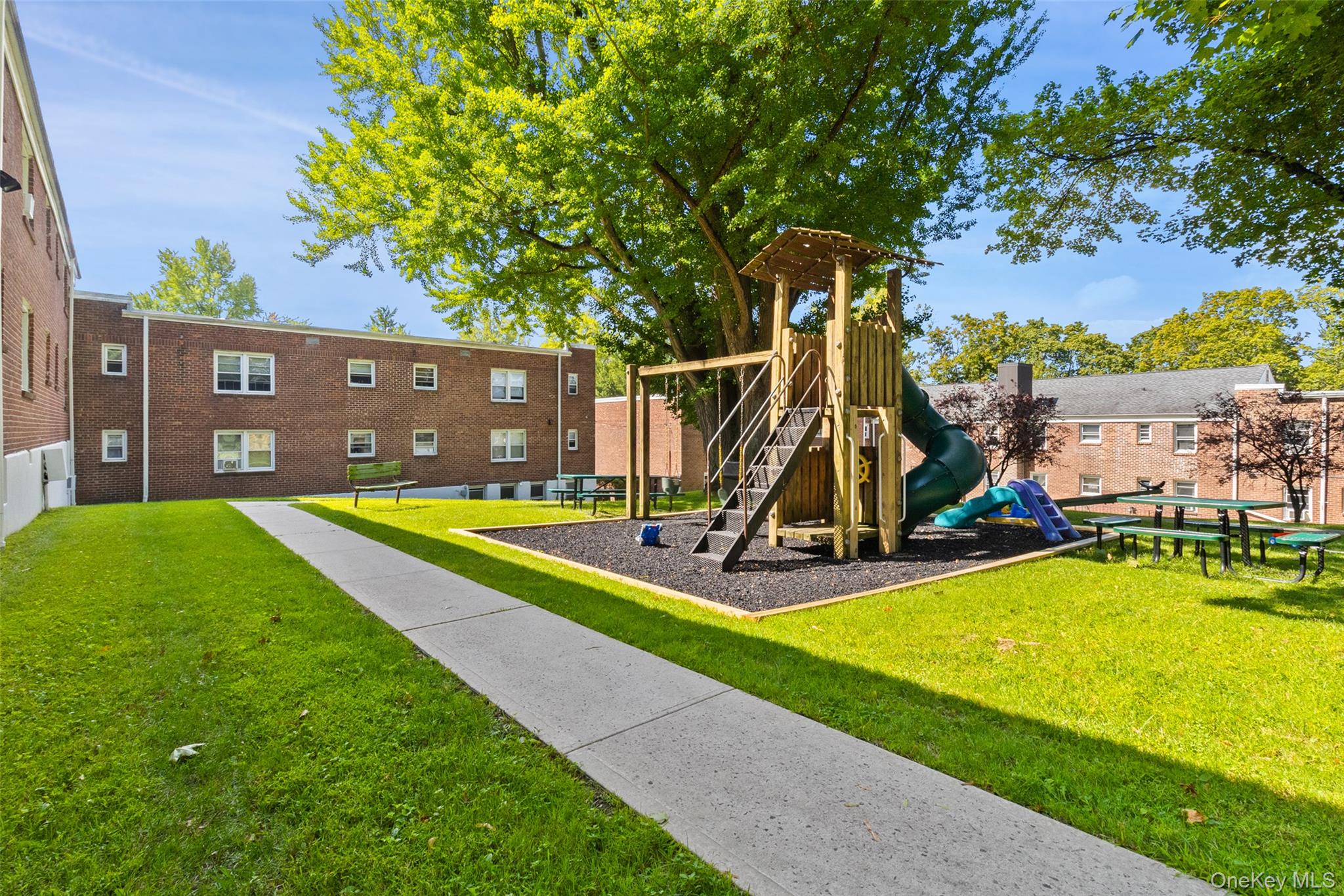 120 N Broadway # 18B, Irvington, NY 10533