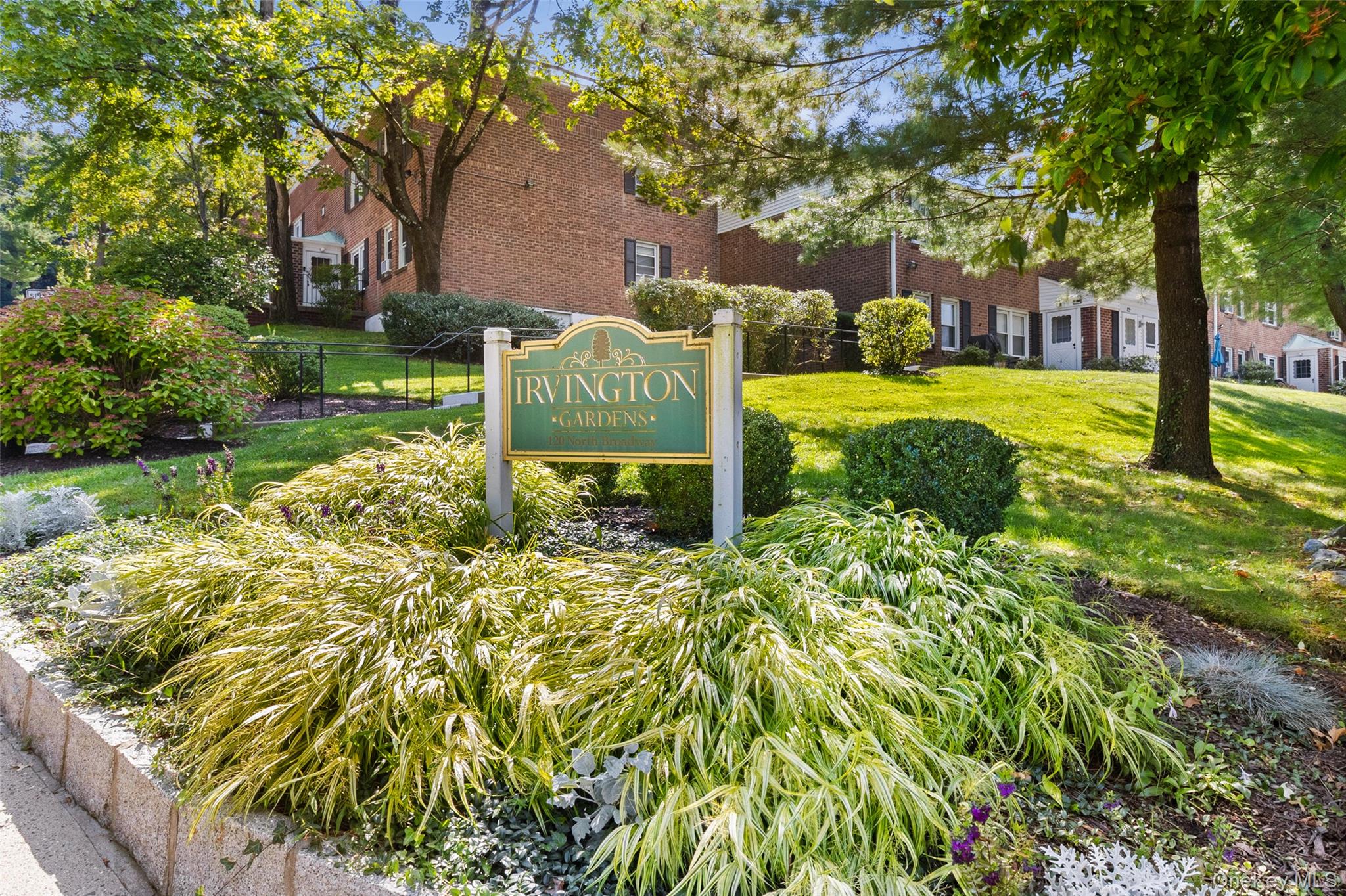 120 N Broadway # 18B, Irvington, NY 10533