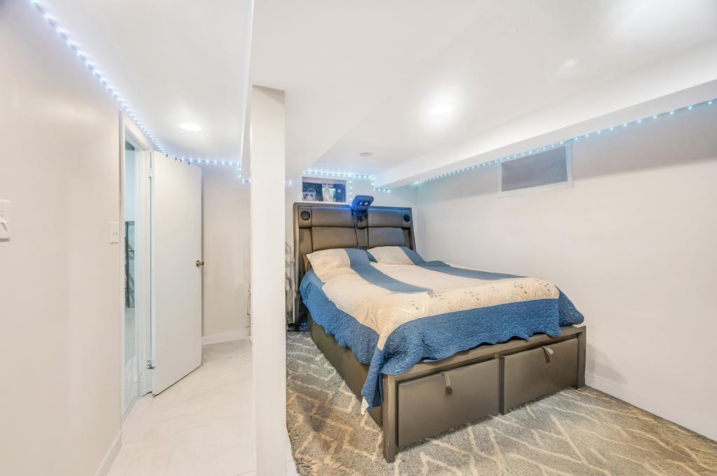 11119 212th Street, Queens Village, NY 11429