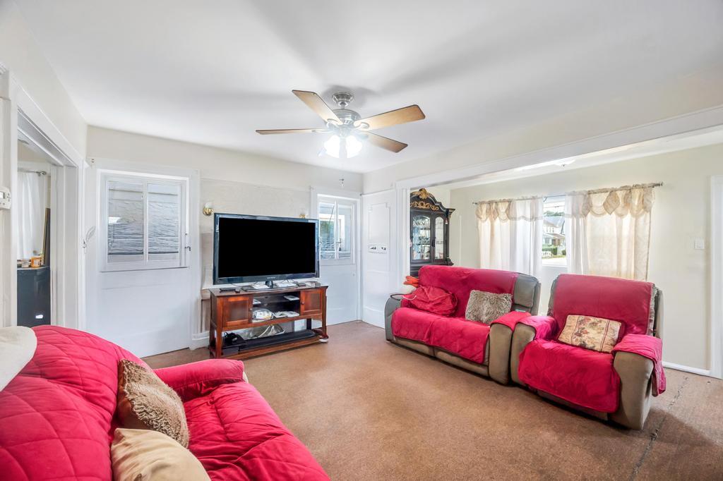 11119 212th Street, Queens Village, NY 11429