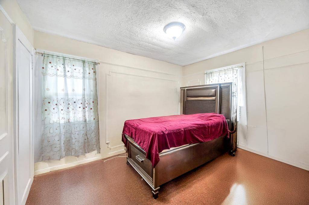 11119 212th Street, Queens Village, NY 11429