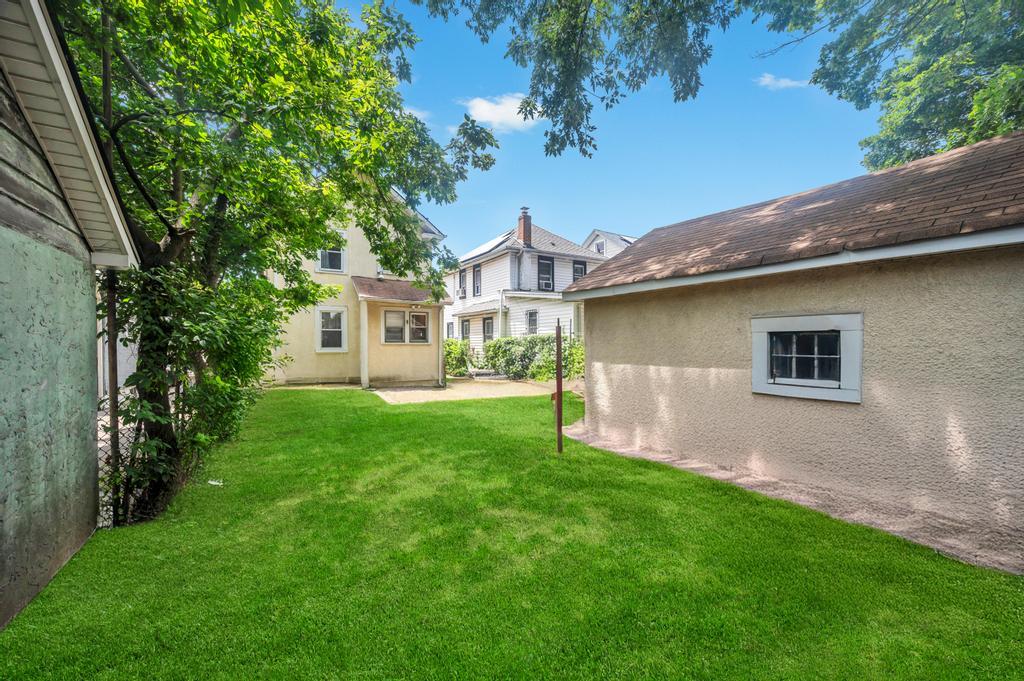 11119 212th Street, Queens Village, NY 11429