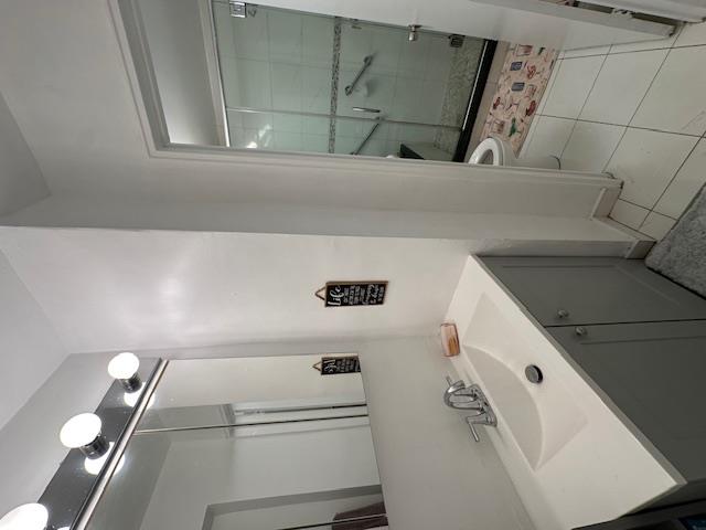 18-65 211th Street # 5D, Bayside, NY 11360