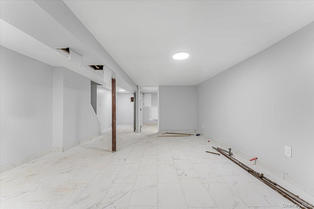 2073 Bathgate Avenue, Bronx, NY 10457