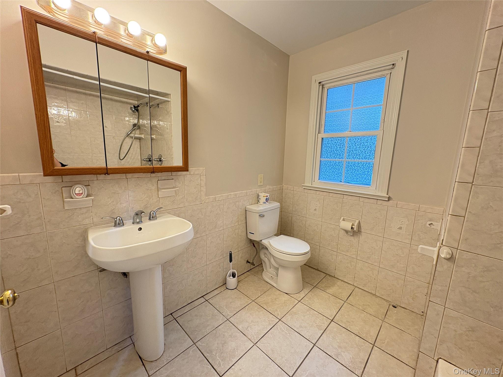 42 Burlison Avenue, Ellenville, NY 12428