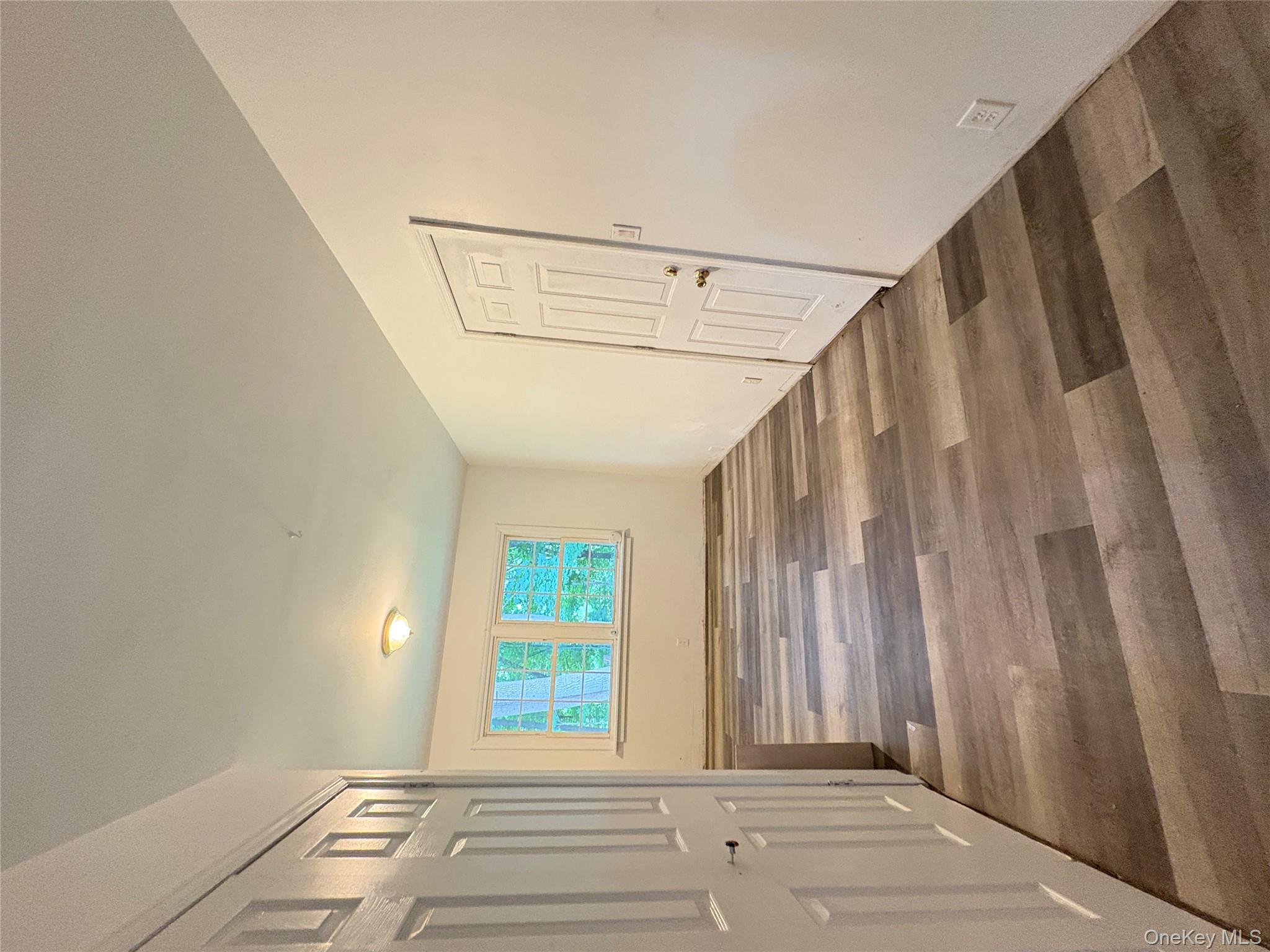 42 Burlison Avenue, Ellenville, NY 12428