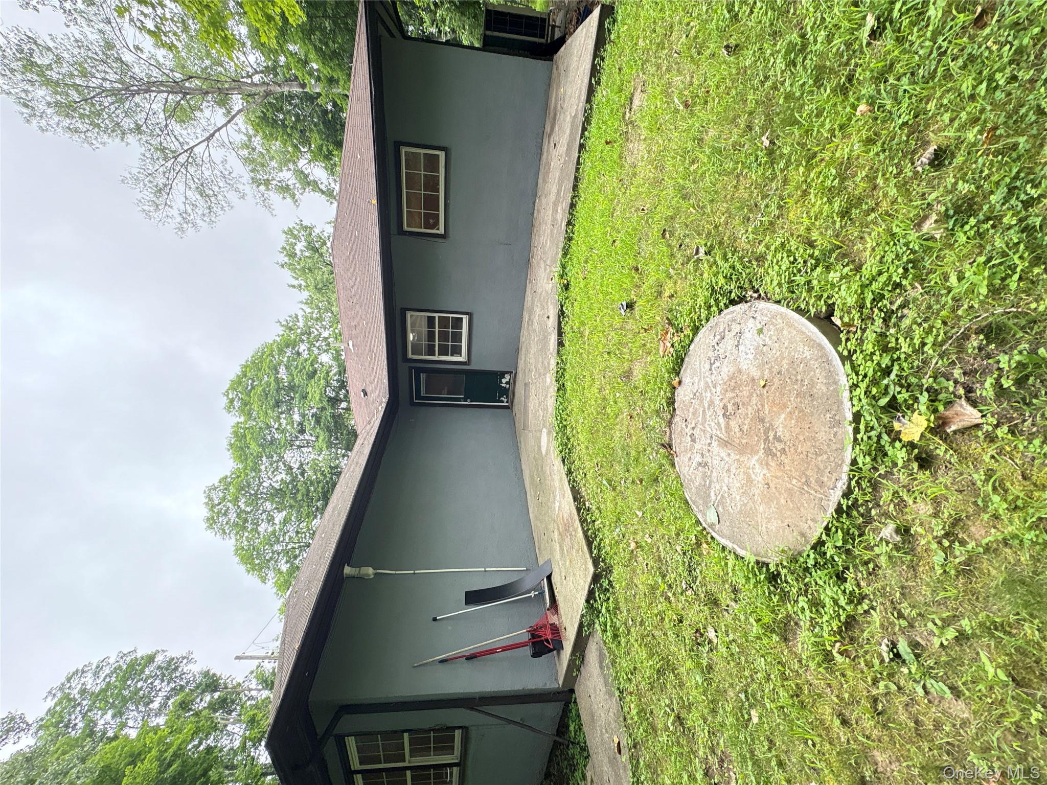 42 Burlison Avenue, Ellenville, NY 12428