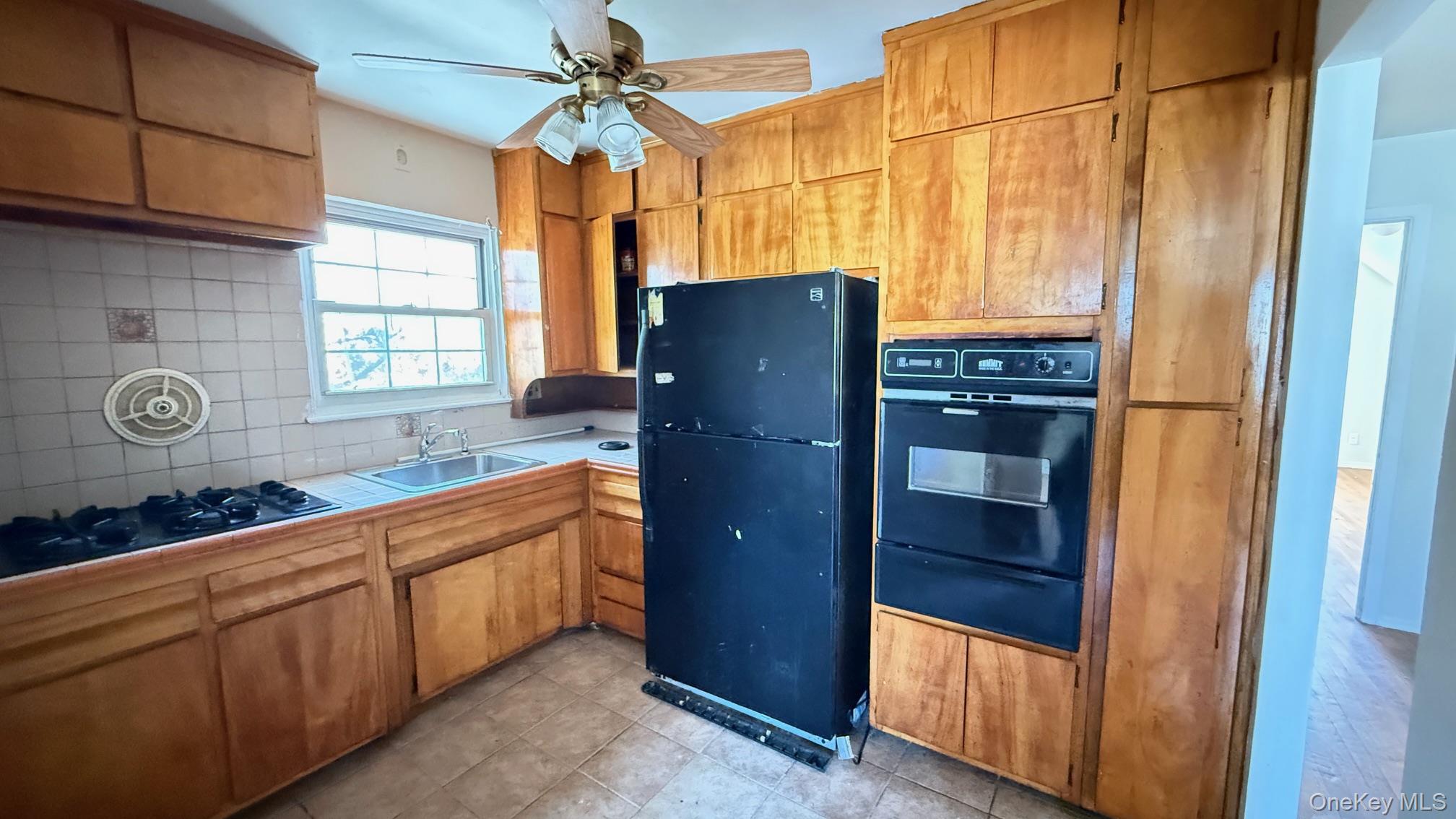 14605 227th Street, Springfield Gardens, NY 11413