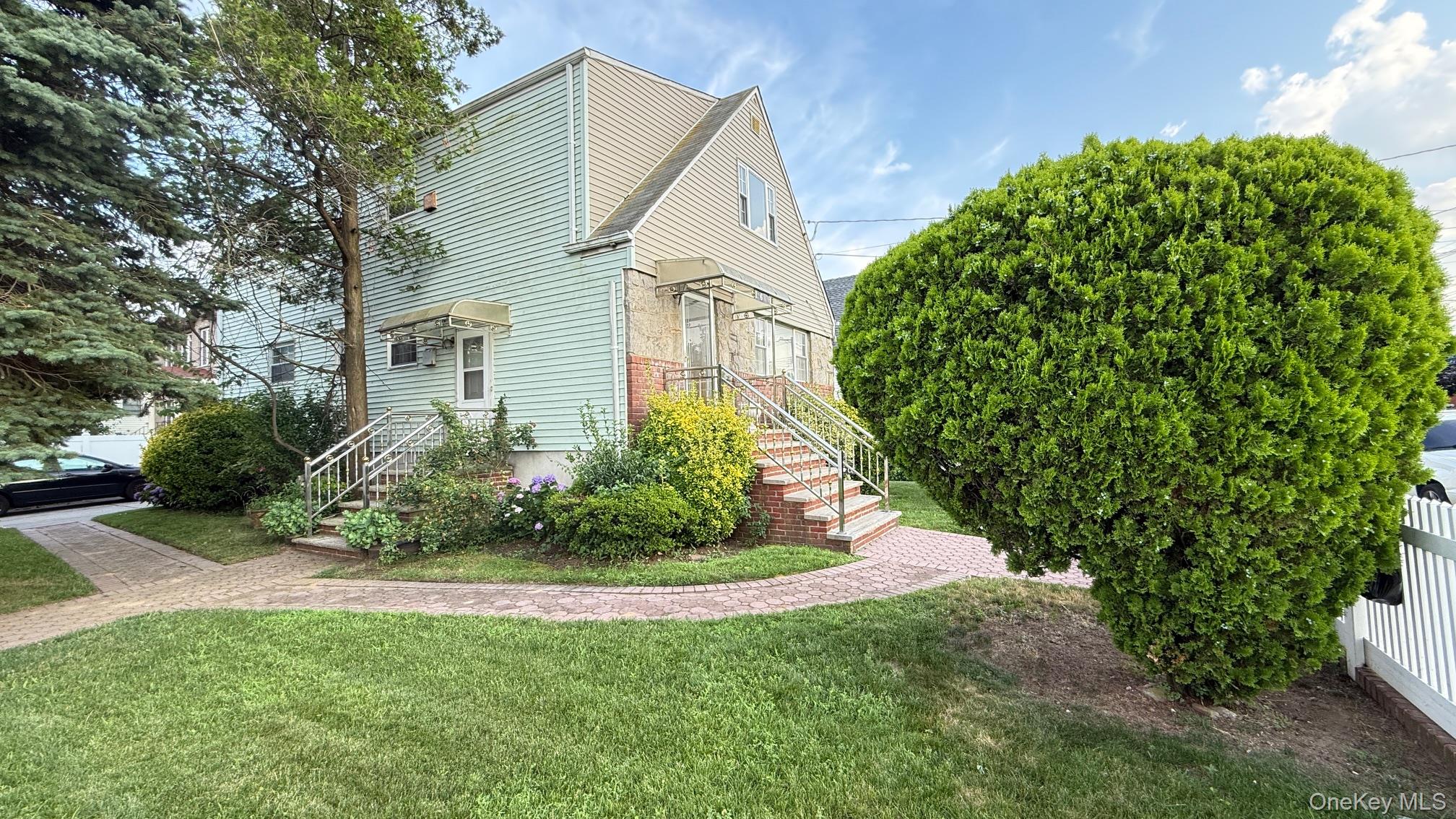 14605 227th Street, Springfield Gardens, NY 11413