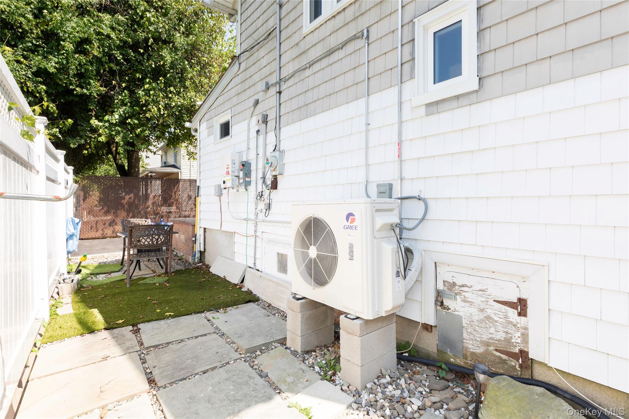 104 Tier Street, Bronx, NY 10464