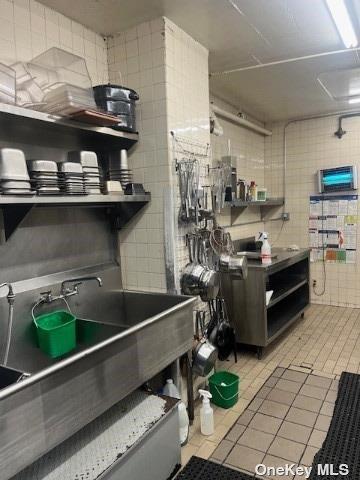 32-35 48 Avenue, Long Island City, NY 11101