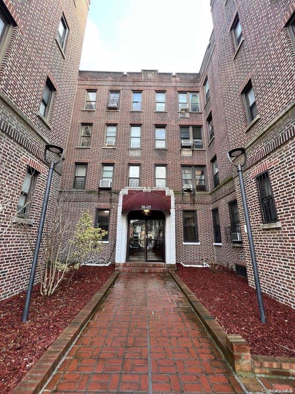 38-05 65th Street # 2F, Woodside, NY 11377