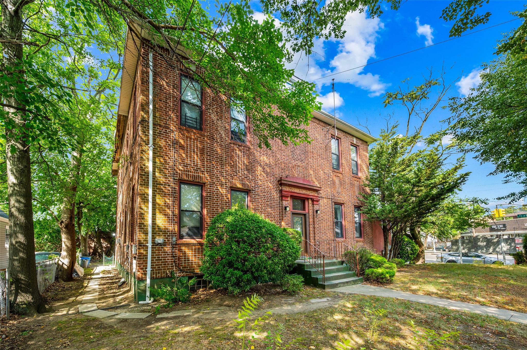 137-06 Bedell Street, Springfield Gardens, NY 11413