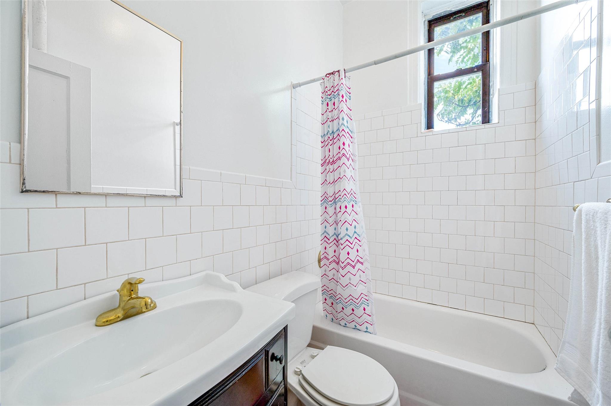 137-06 Bedell Street, Springfield Gardens, NY 11413