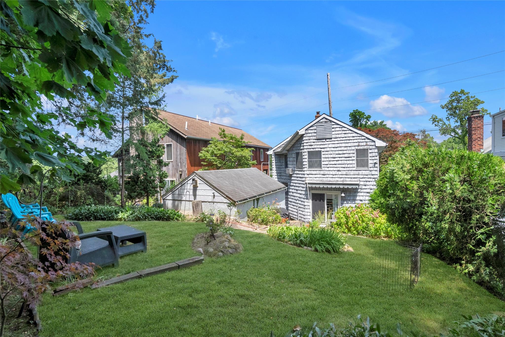 18 Neulist Avenue, Port Washington, NY 11050