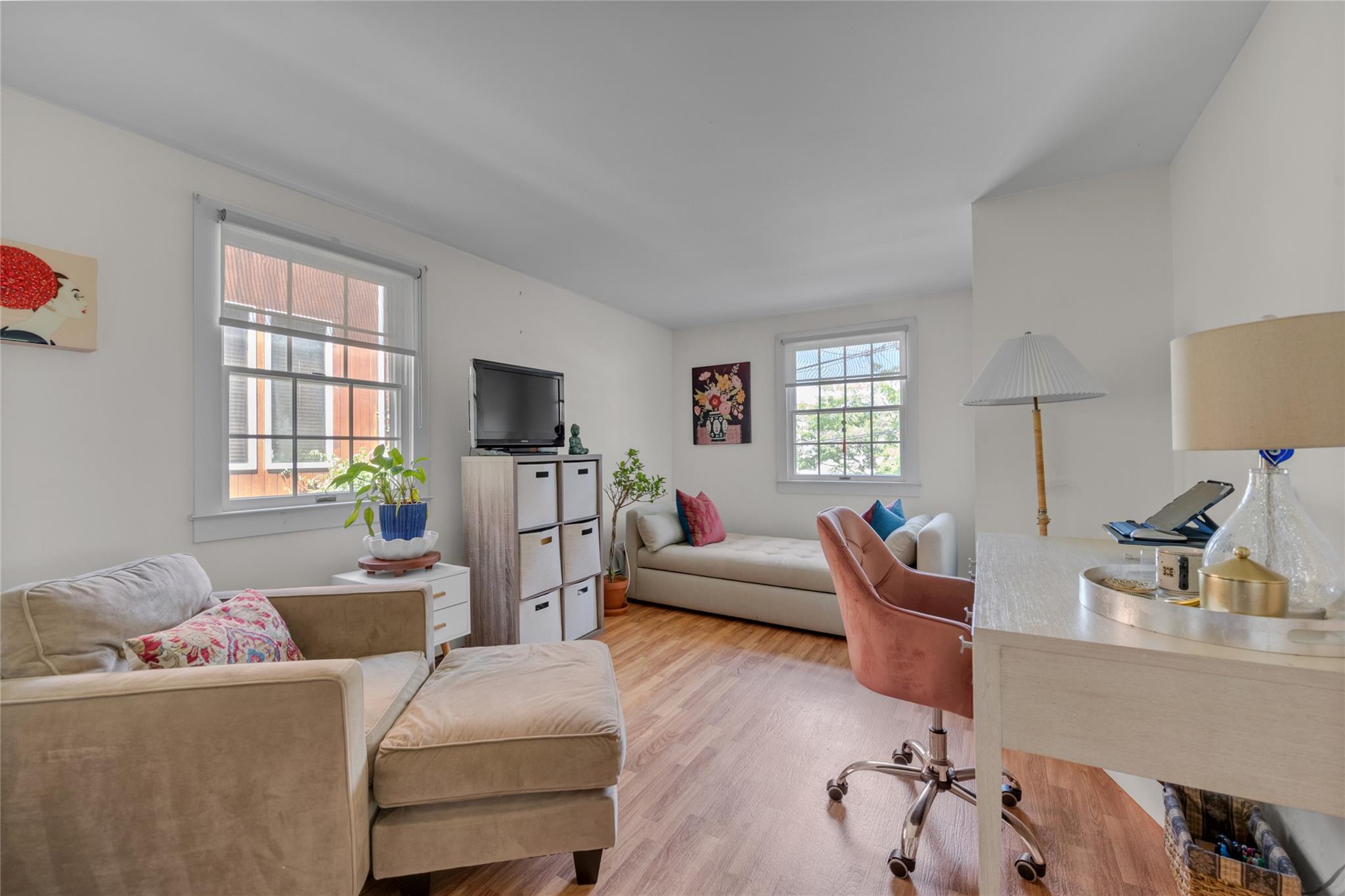 18 Neulist Avenue, Port Washington, NY 11050