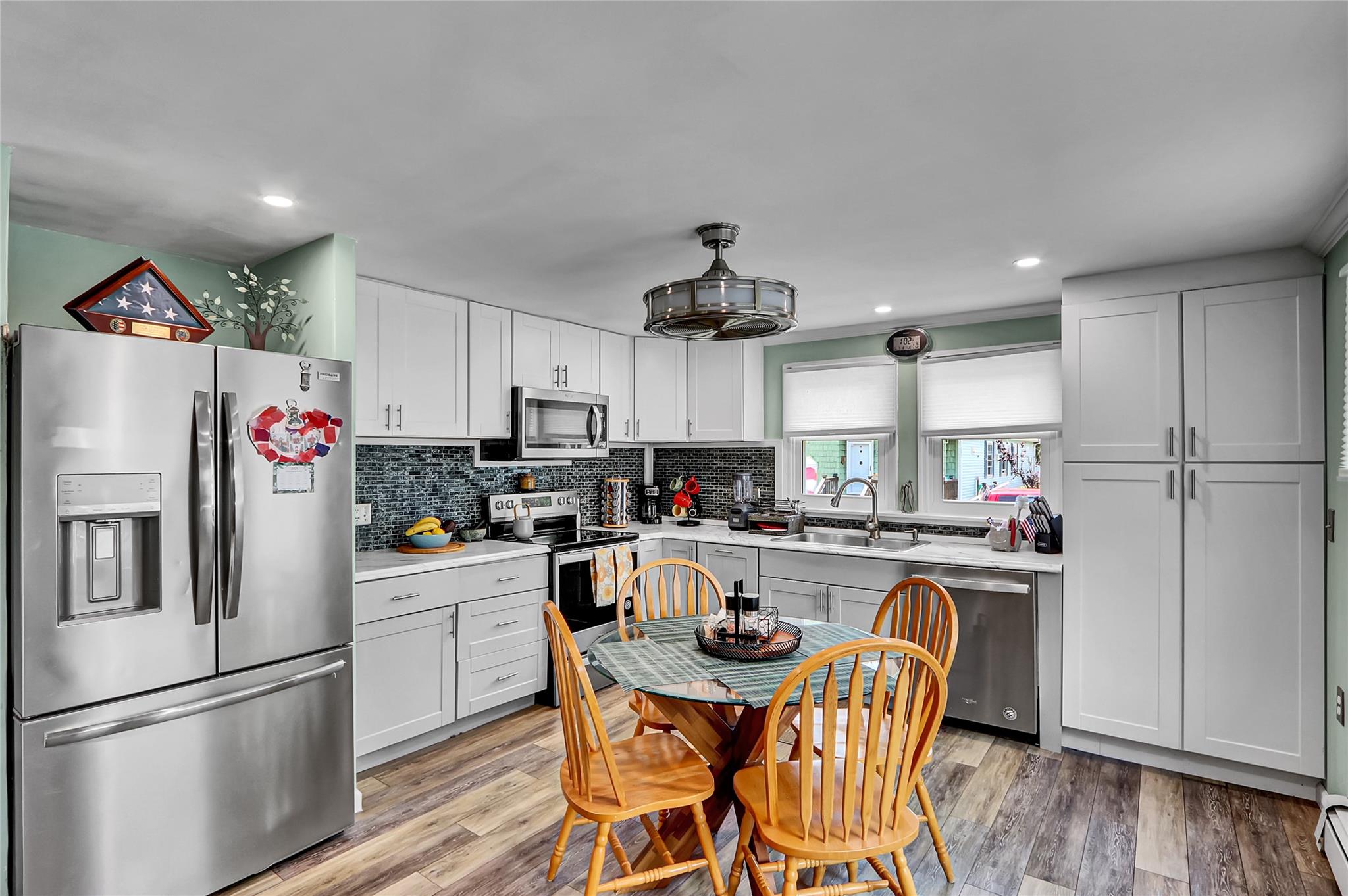 164 Village Circ W, Manorville, NY 11949