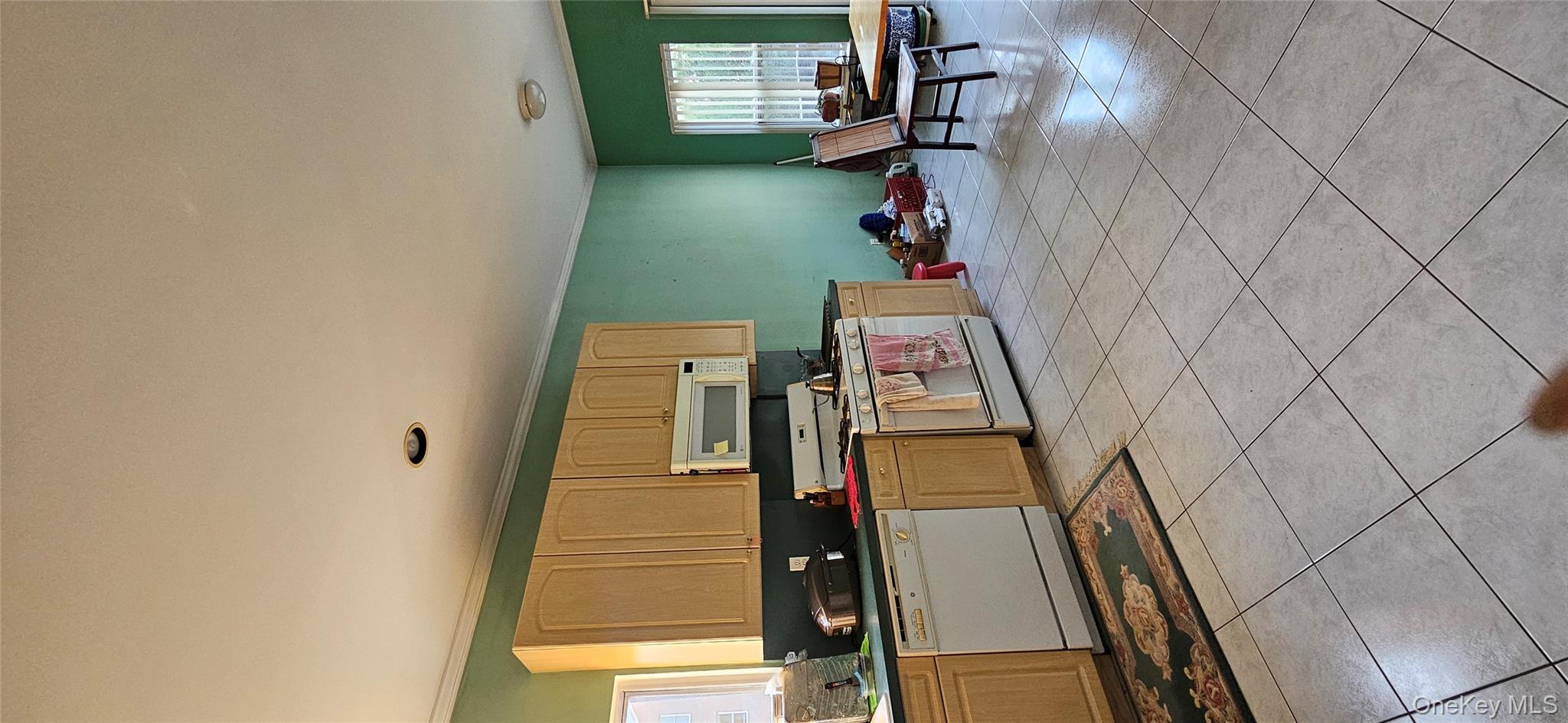 29 Marisa Court, Staten Island, NY 10314