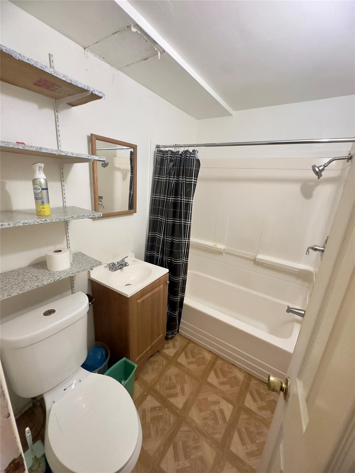 16914 144th Road, Jamaica, NY 11434