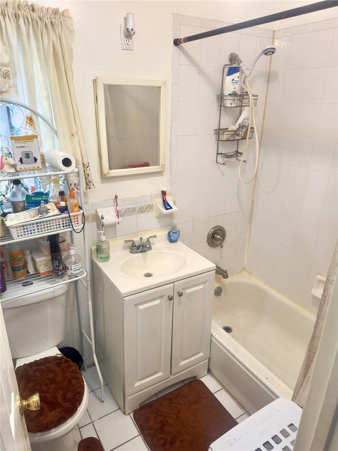 16914 144th Road, Jamaica, NY 11434