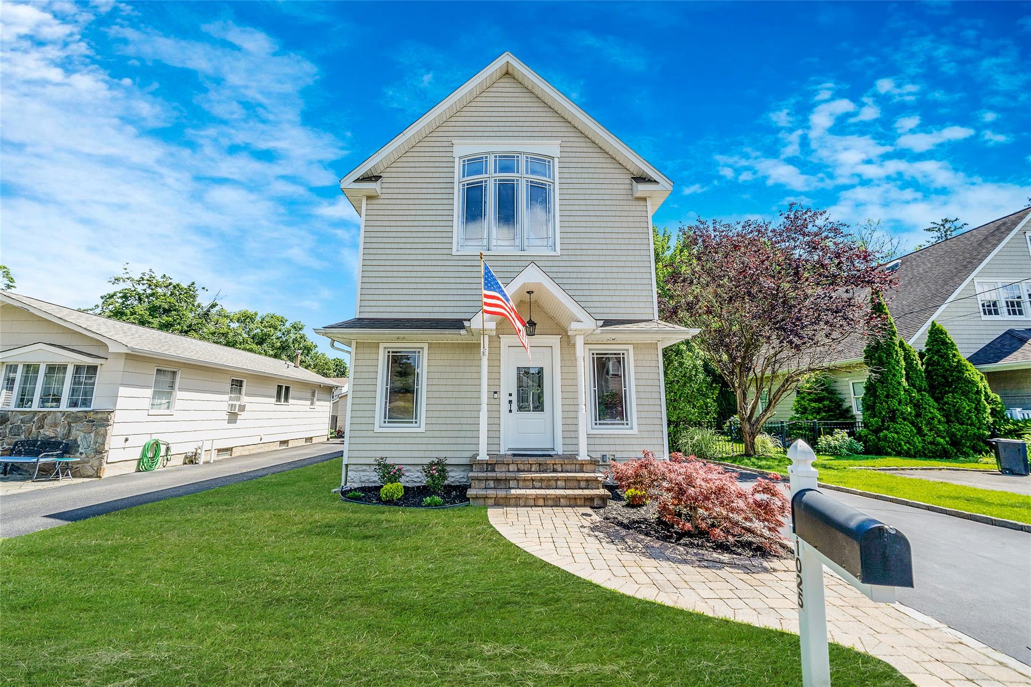 1025 Harrison Drive, Centerport, NY 11721