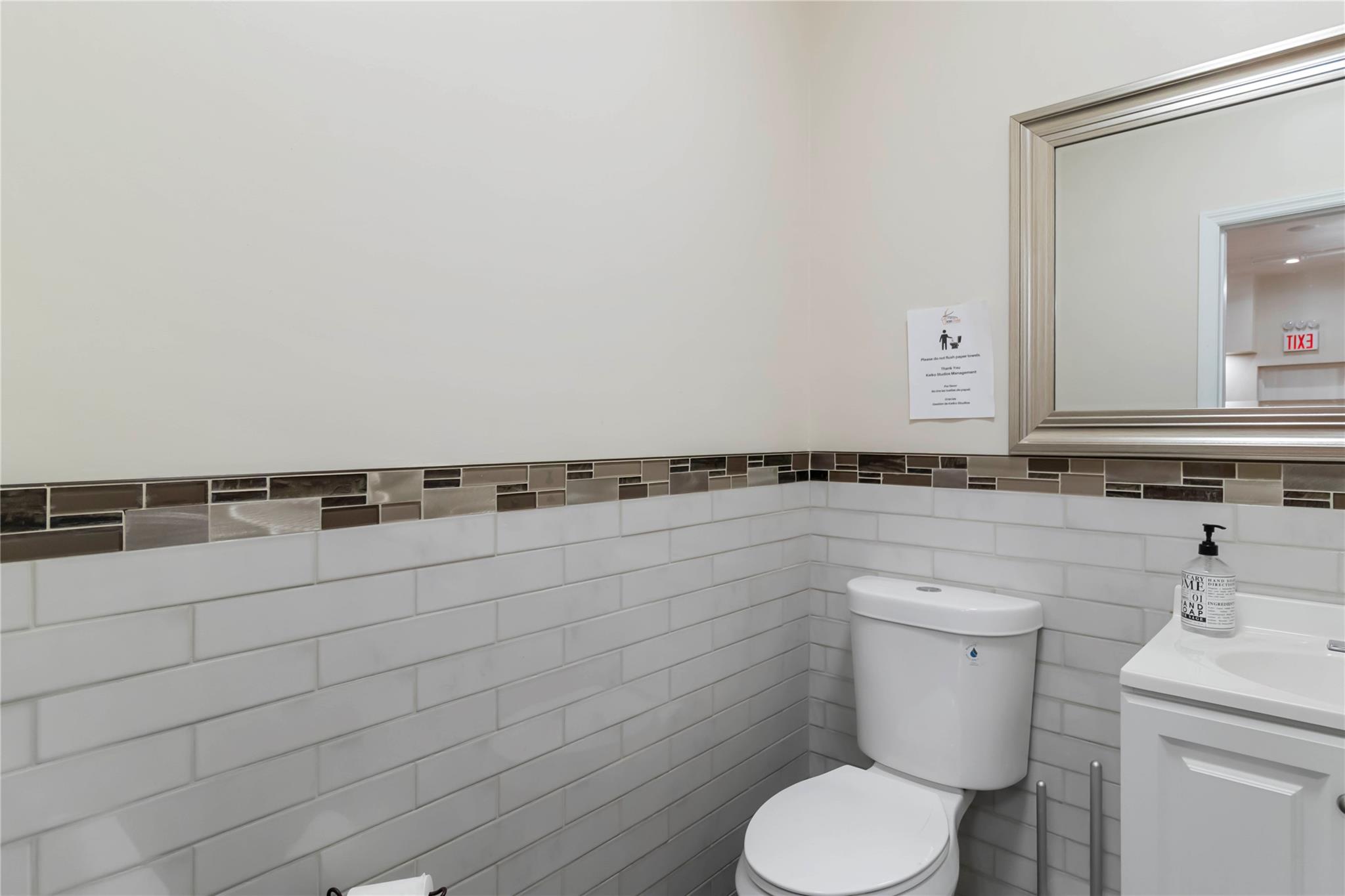 212-26 Jamaica Avenue, Queens Village, NY 11428