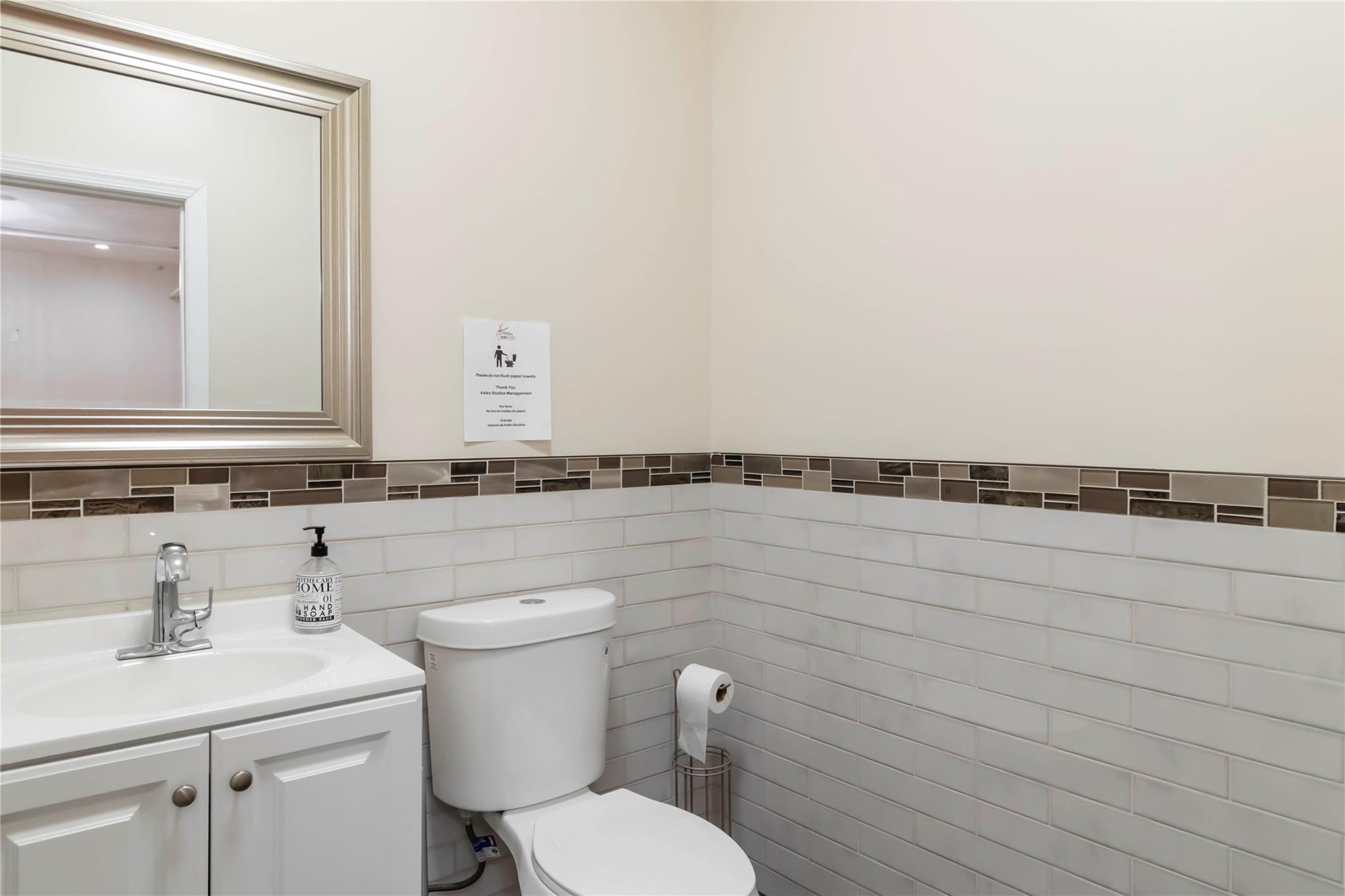 212-26 Jamaica Avenue, Queens Village, NY 11428
