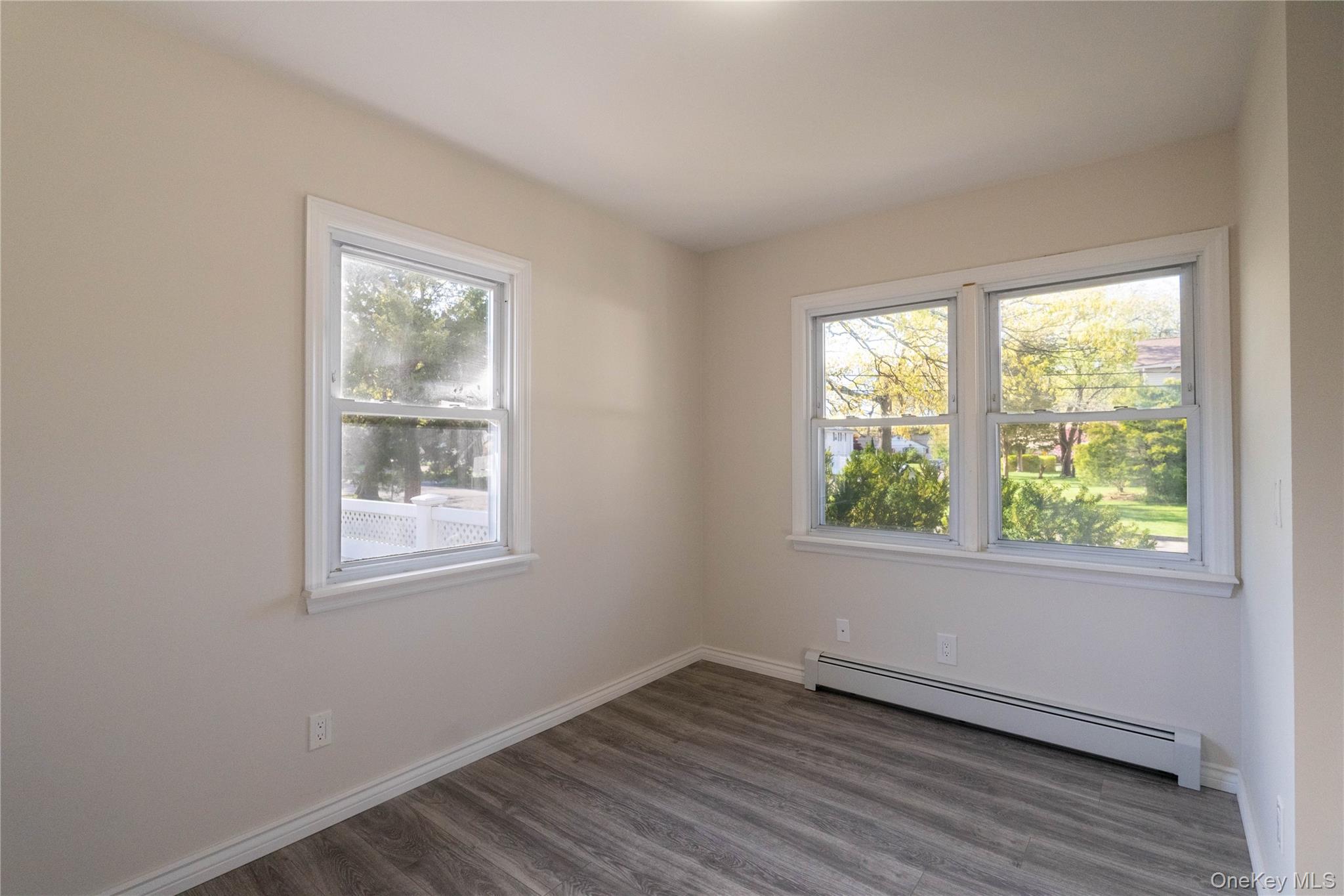 37 Amsterdam Street, Huntington, NY 11743