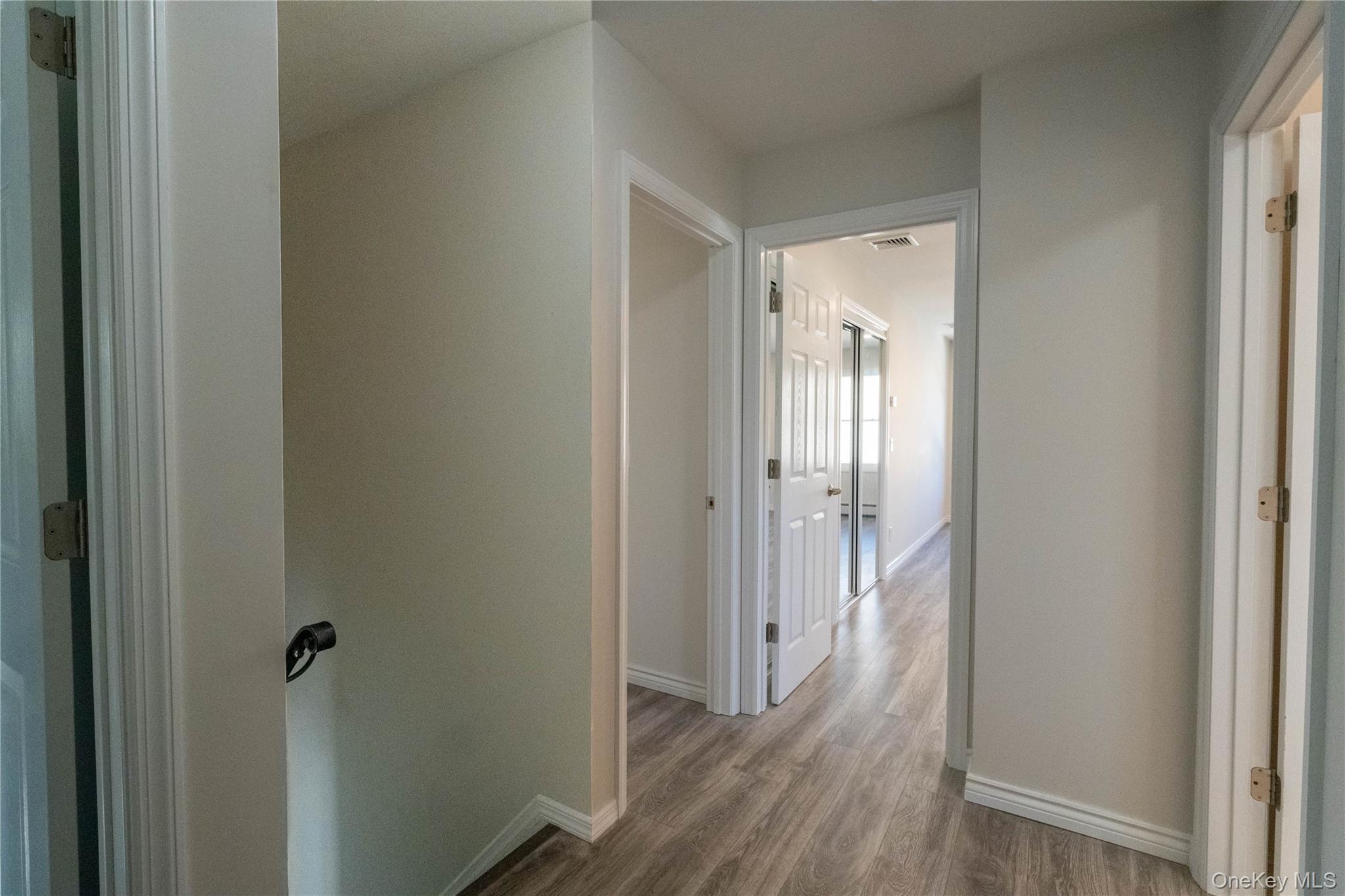 37 Amsterdam Street, Huntington, NY 11743