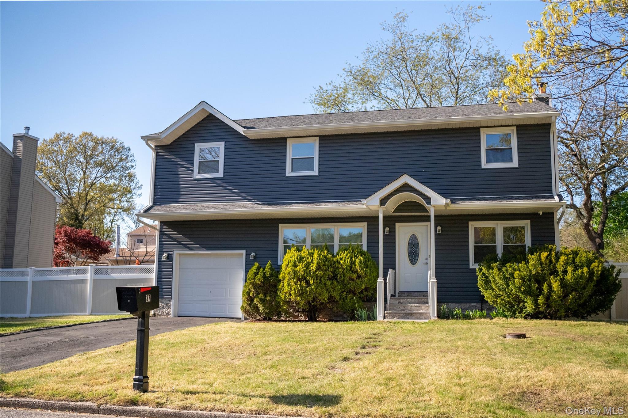 37 Amsterdam Street, Huntington, NY 11743