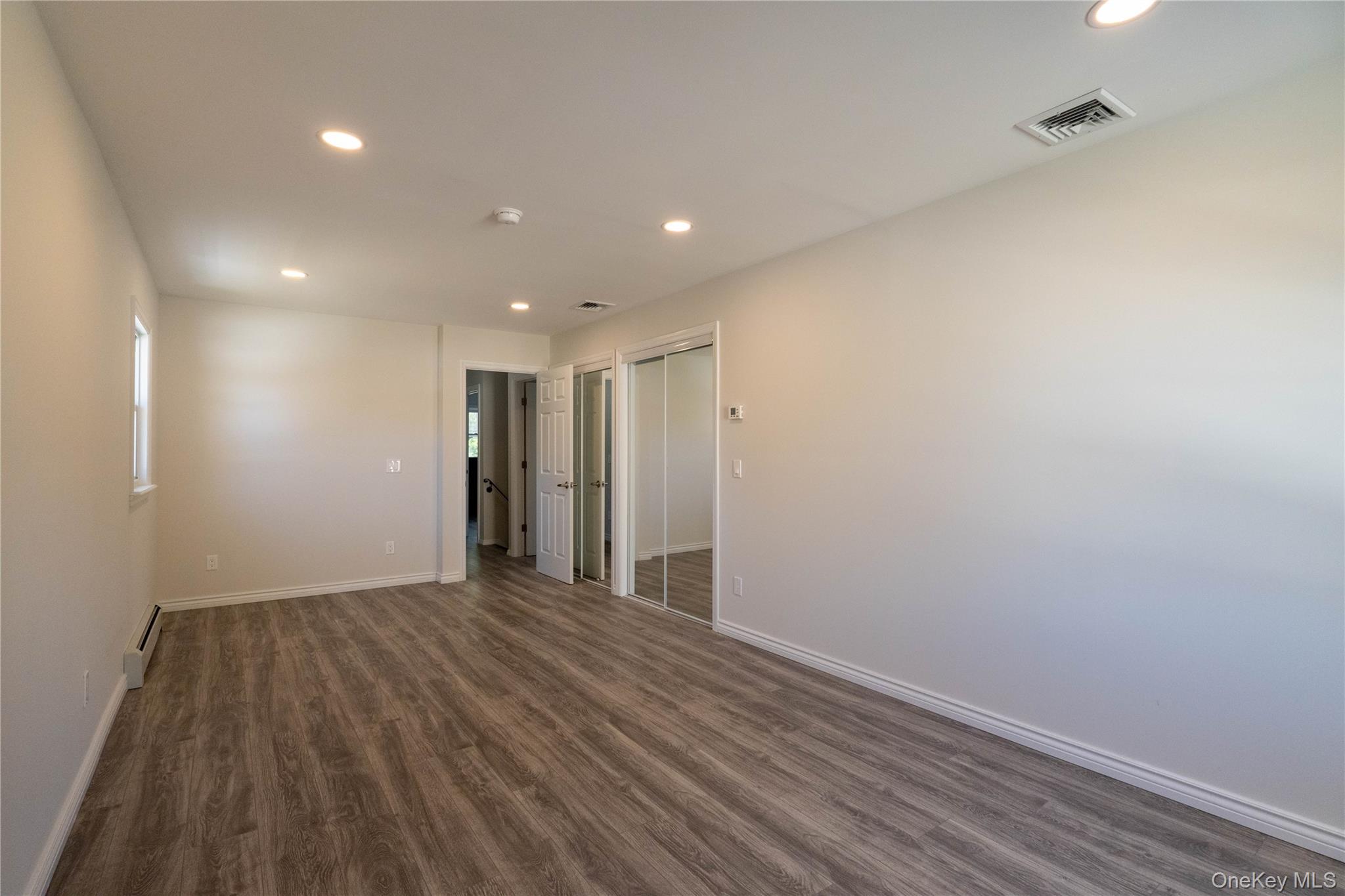 37 Amsterdam Street, Huntington, NY 11743