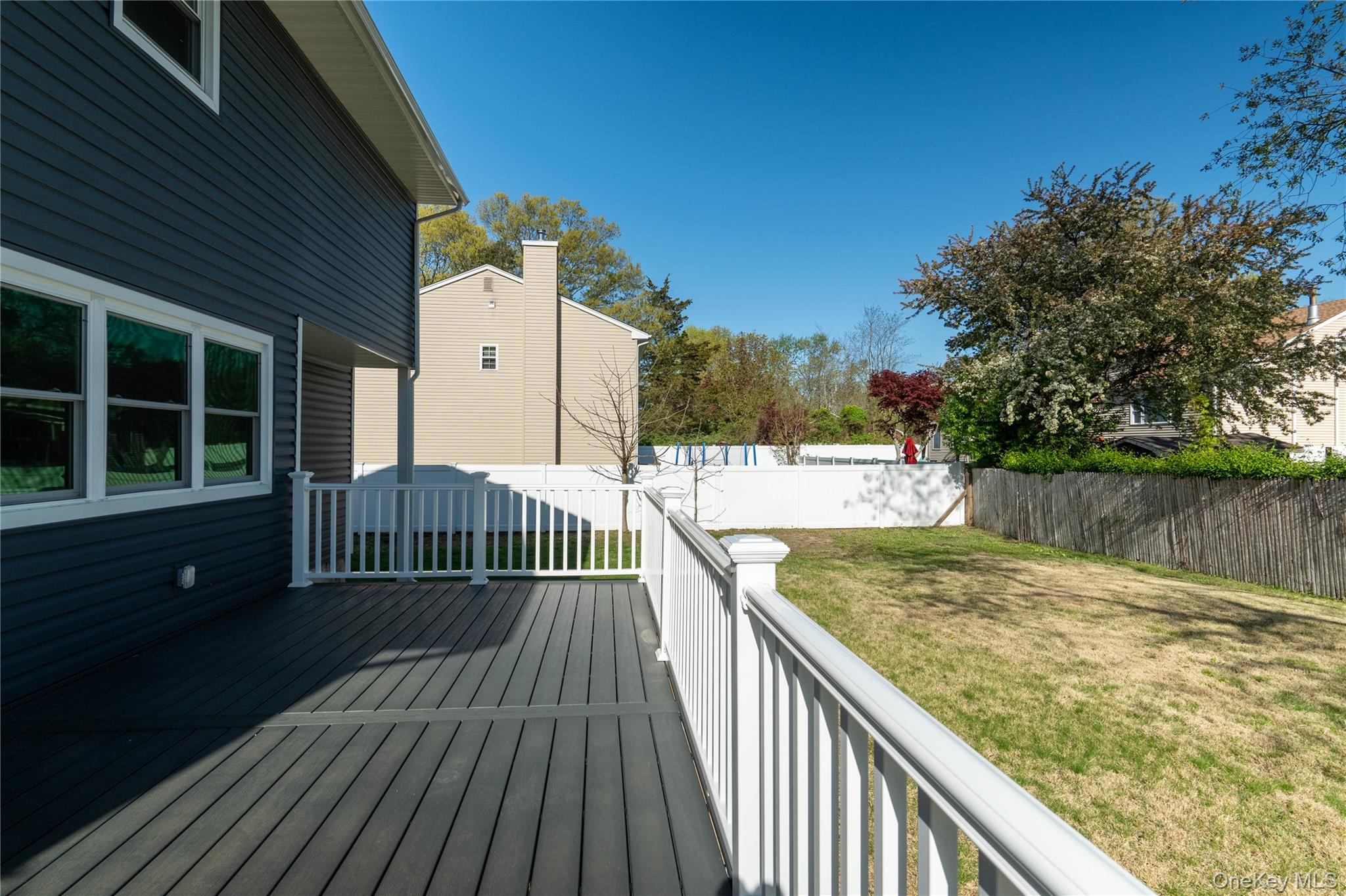 37 Amsterdam Street, Huntington, NY 11743