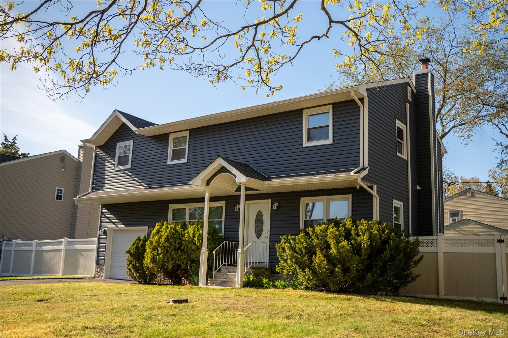 37 Amsterdam Street, Huntington, NY 11743