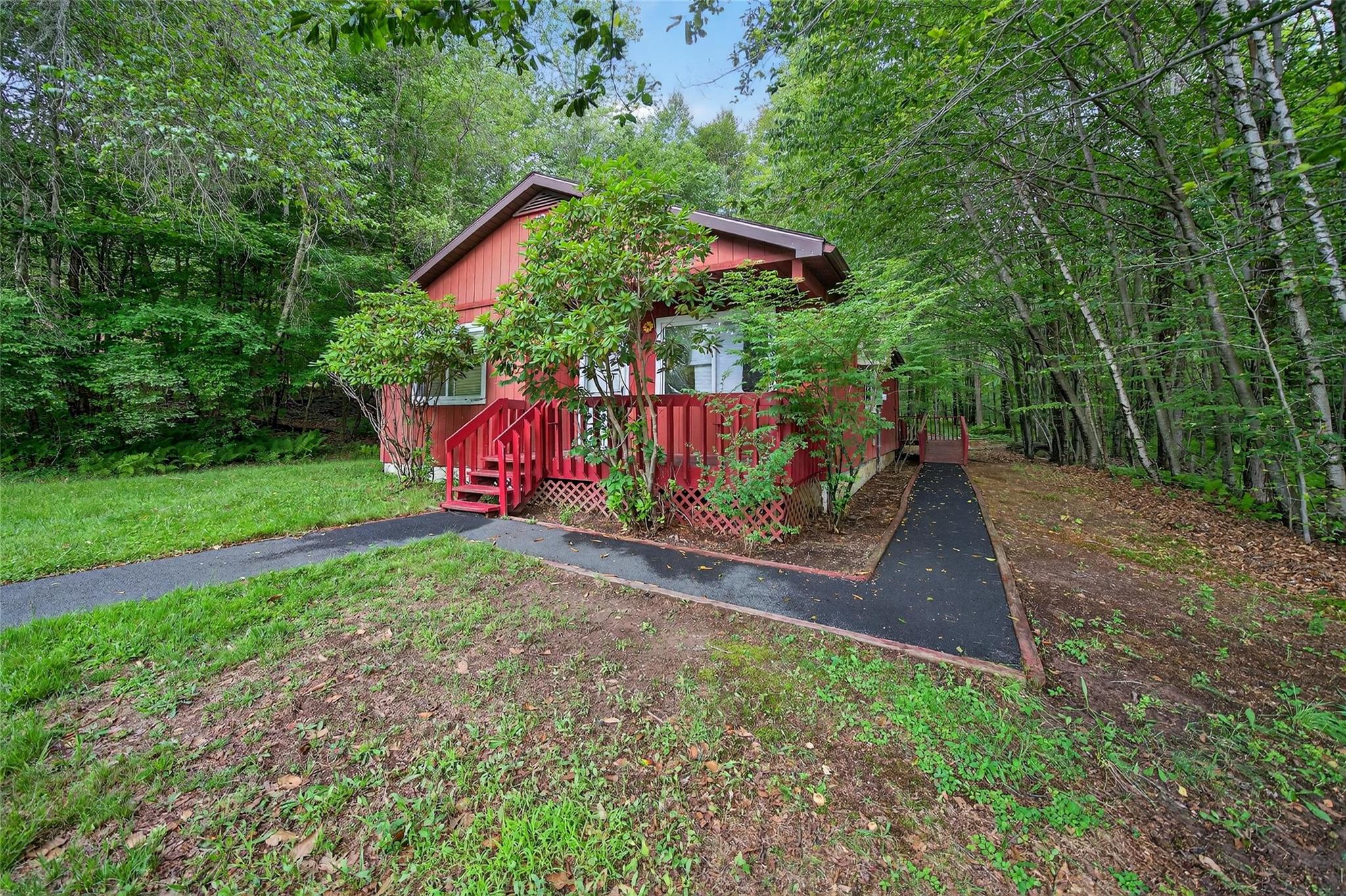 65 Timber Hill Lane, South Fallsburg, NY 12779