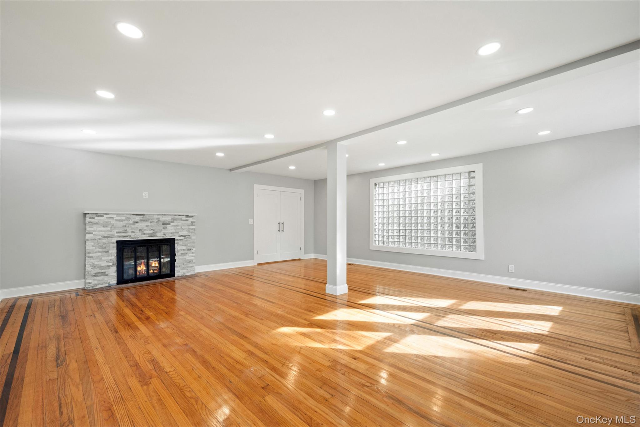 15 Shepherd Street, Rockville Centre, NY 11570