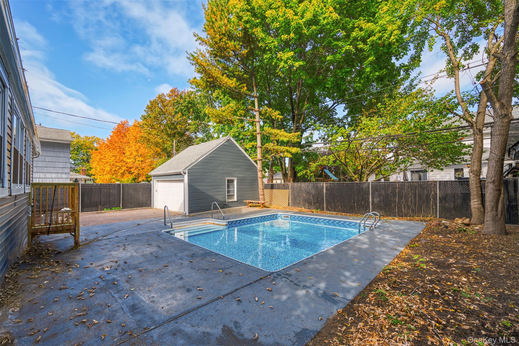 15 Shepherd Street, Rockville Centre, NY 11570