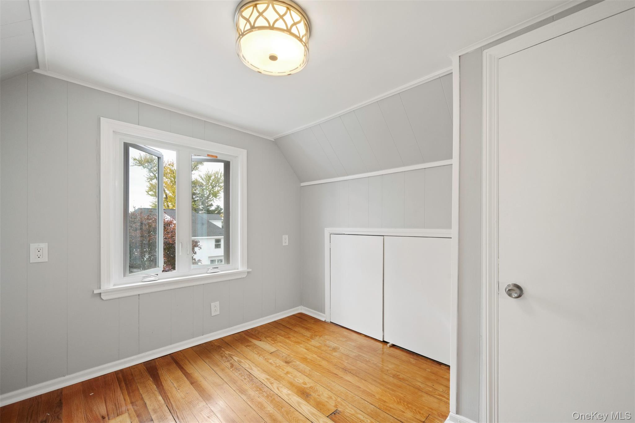 15 Shepherd Street, Rockville Centre, NY 11570